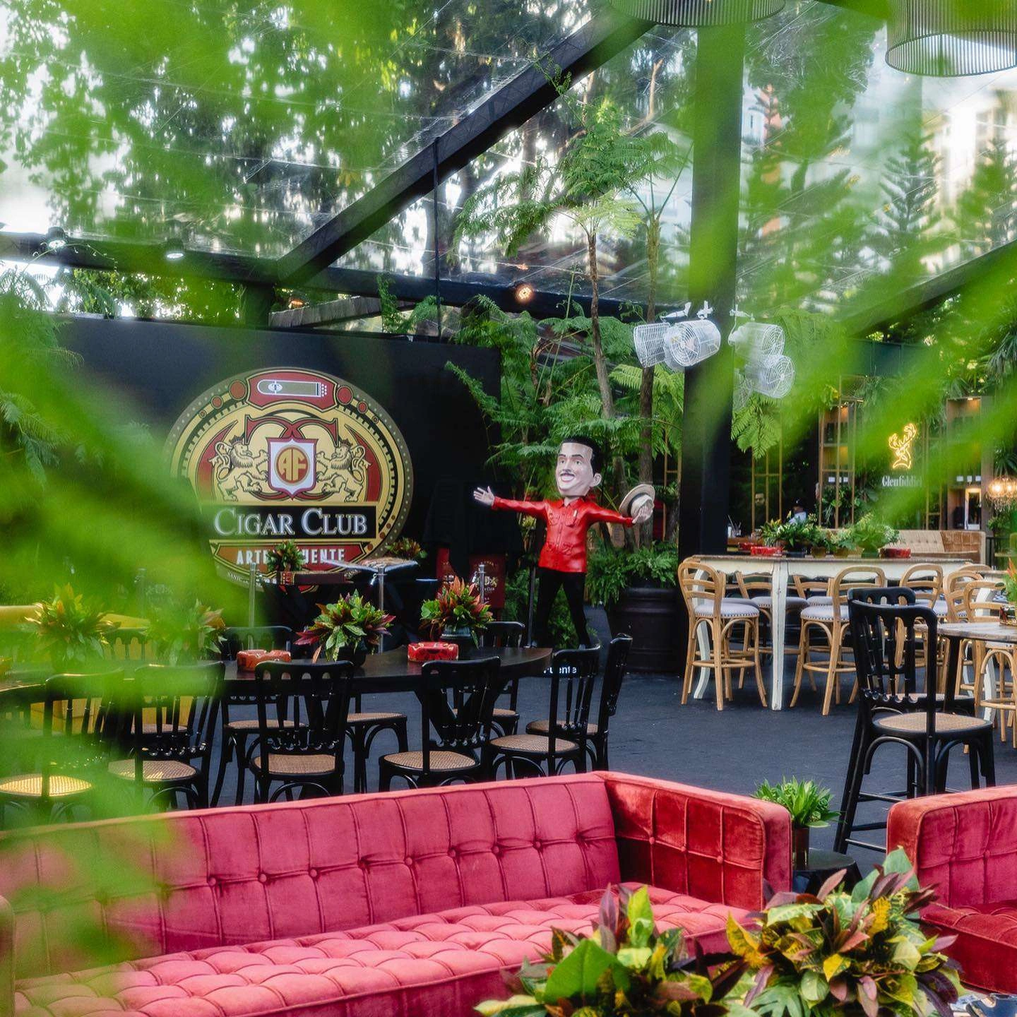 A Night of Smoke and Magic: Our Experience at La Gran Fumada 2023 - Image 6